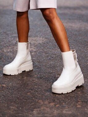 Puma Fenty Rihanna Chelsea Vanilla Ice Leather Platform Chunky Combat Boot SZ 7